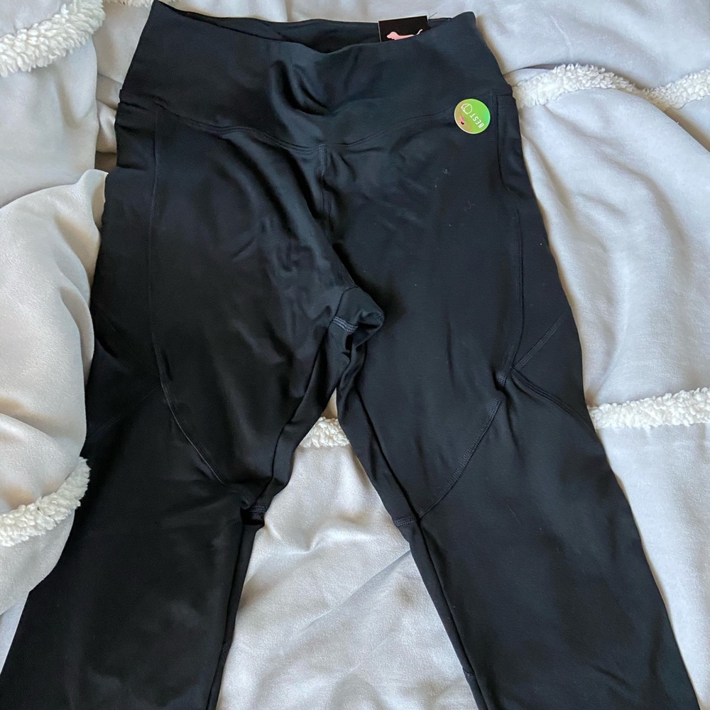 Victoria’s Secret PINK Ultimate Leggings Size M